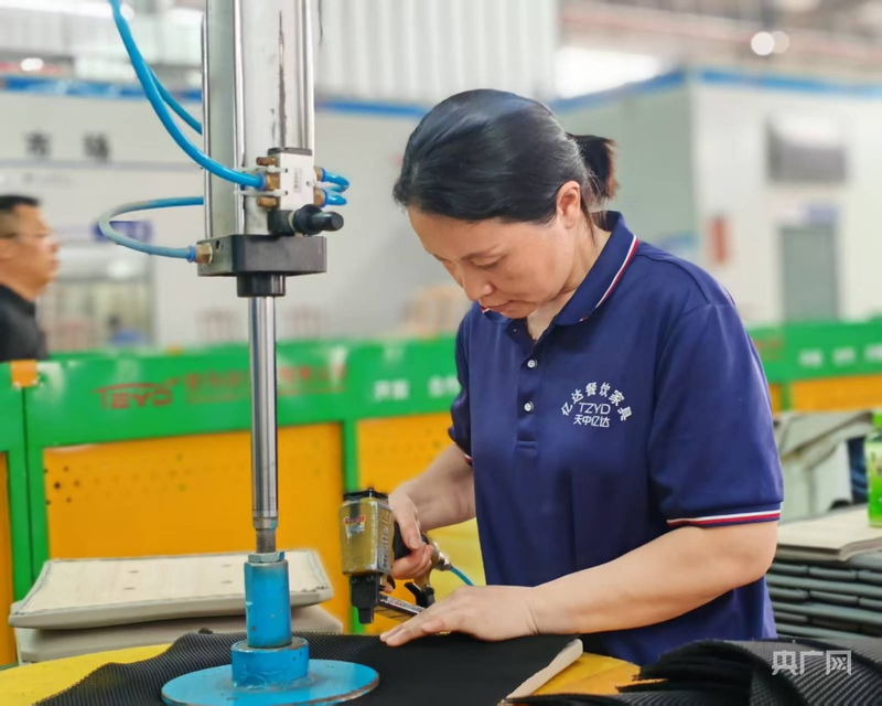 河南駐馬店：智能制造助力企業(yè)轉(zhuǎn)型升級(jí)(圖2)